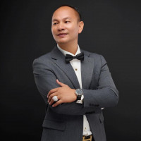 ហ៊ារិទ្ធ 2222 ទិញលក់រថយន្ត