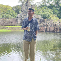 រត្ន័នា ដាម៉ូ