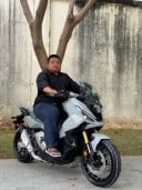 ហាងម៉ូតូ បង រៈ