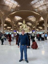 រិទ្ធី មានរិទ្ធ