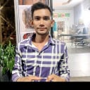 អ្នកប៉ះកង់ ចង់មានស្នេហ៍