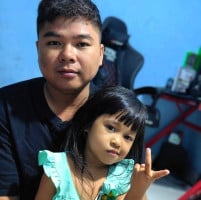 នីម សុខុម