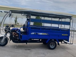 បងមៅលក់ម៉ូតូបី