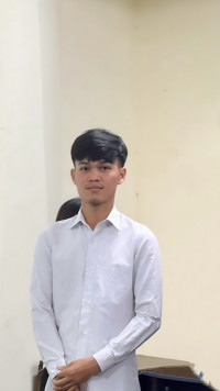 នៅ ម៉េងឈុន