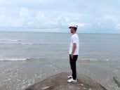 បុរស វ័យក្មេង