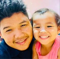 អ៊ុយ សំអាត