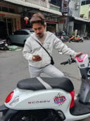 សត់ សាកន