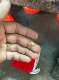 សុក្រ សរេច