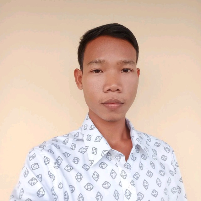 Set Chomroen