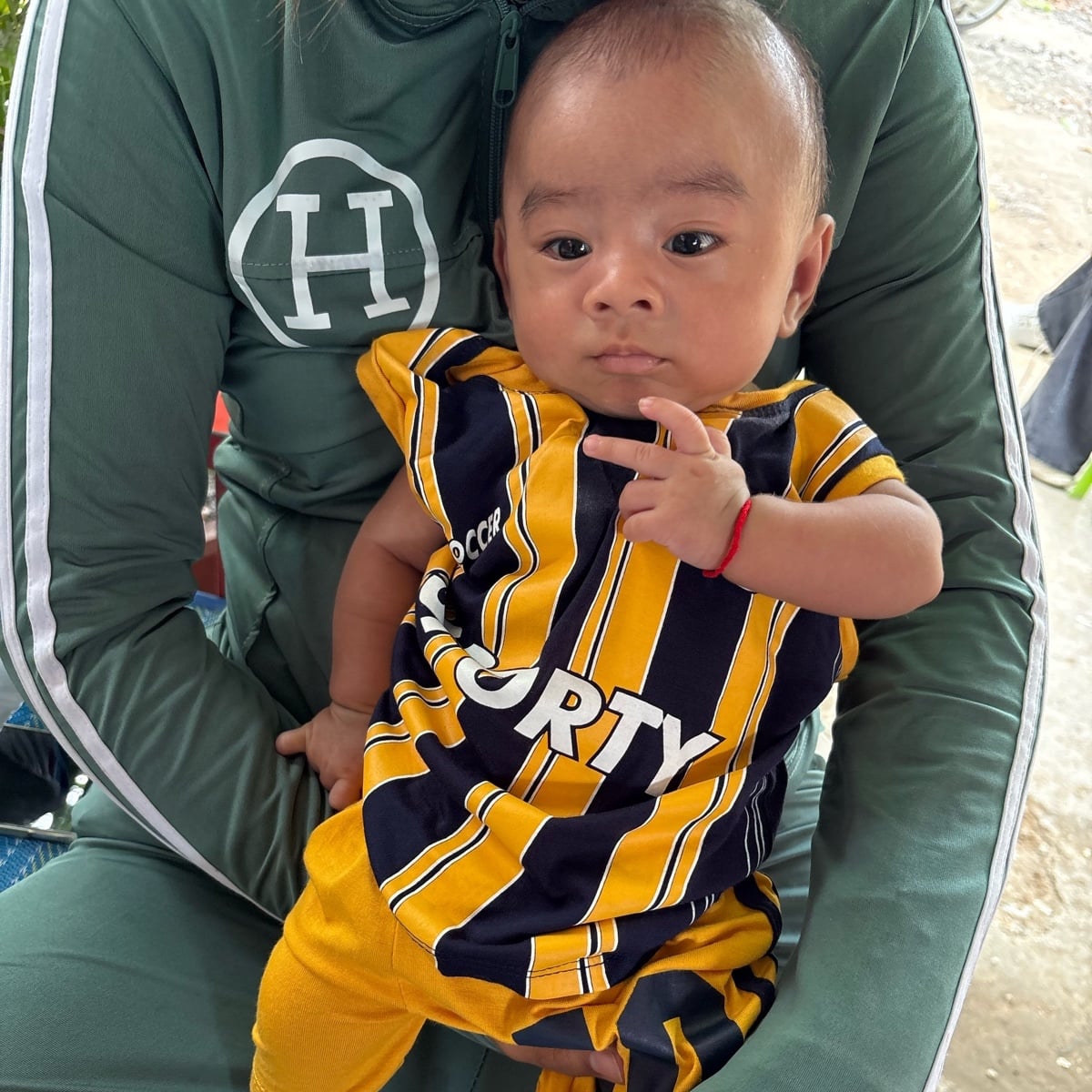 ម៉ាក់ អូនពង្ស