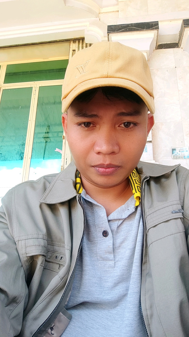 តាកៀប ក្តាម