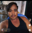ជិវិត អ្នកជំនួញ លក់ទូរស័ព្ទដៃទំនើប