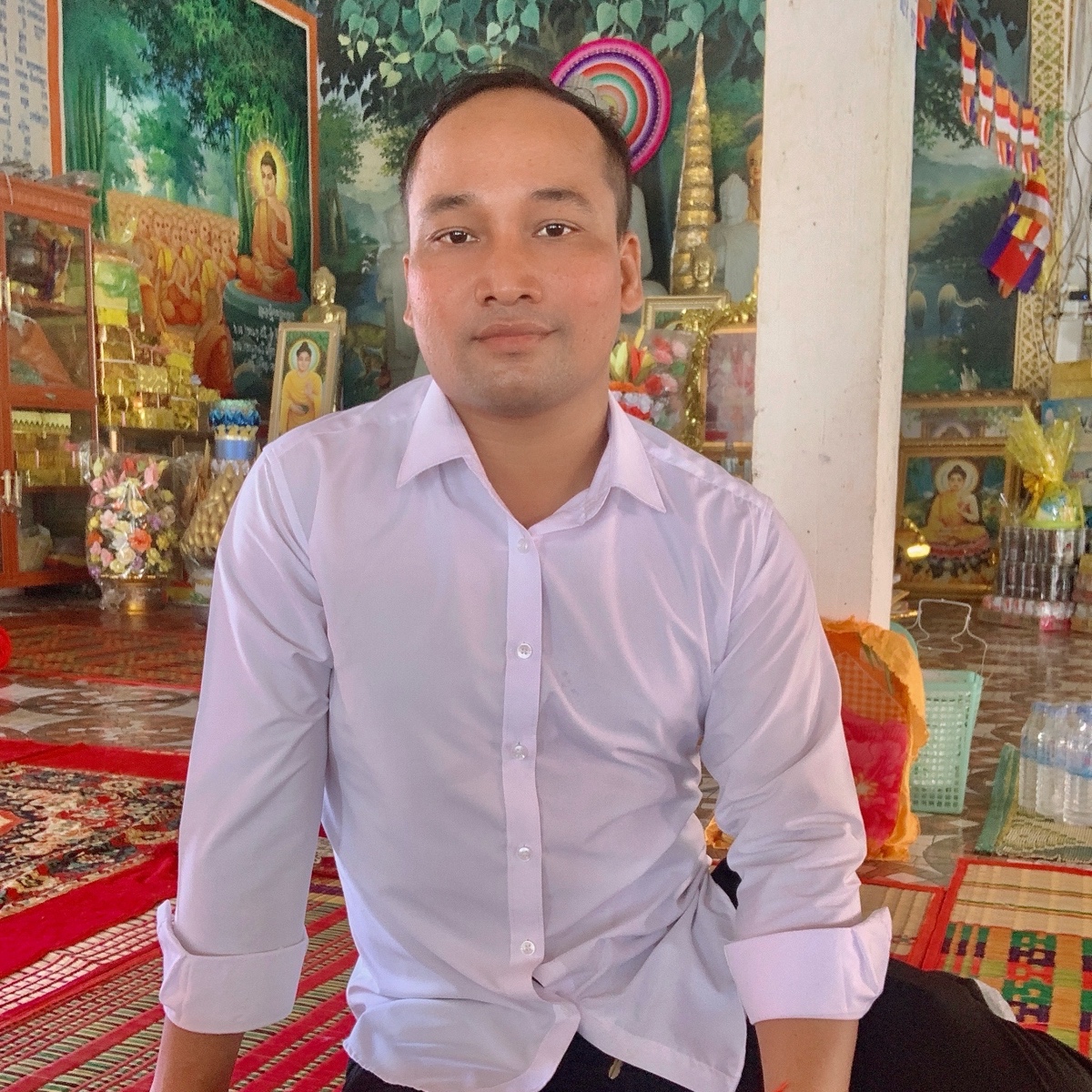 ពៅ ដាលីន​
