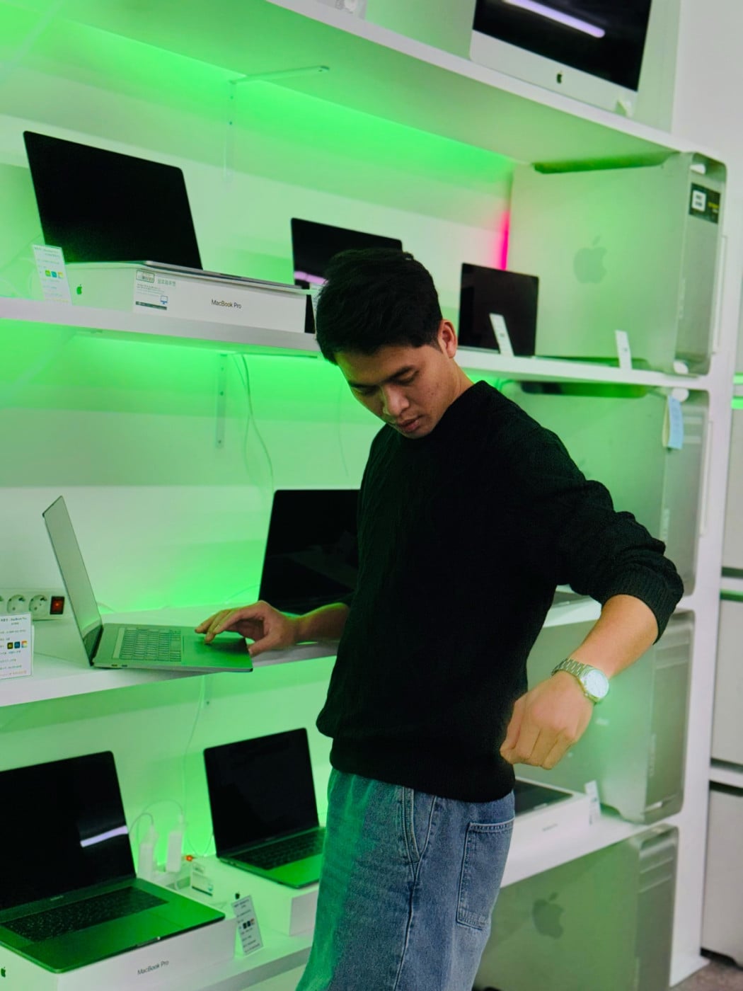 S- Store