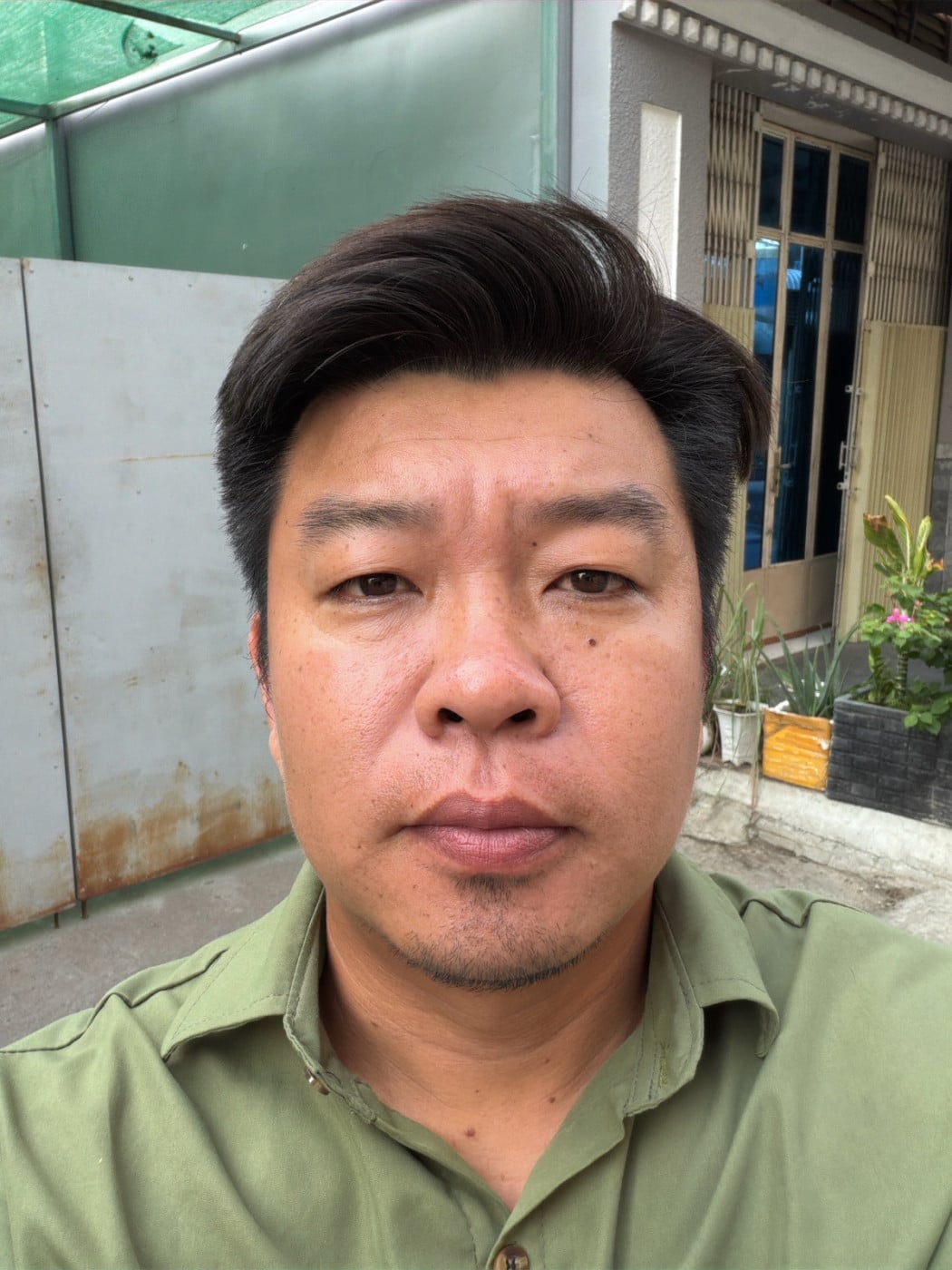 Chamrong KH