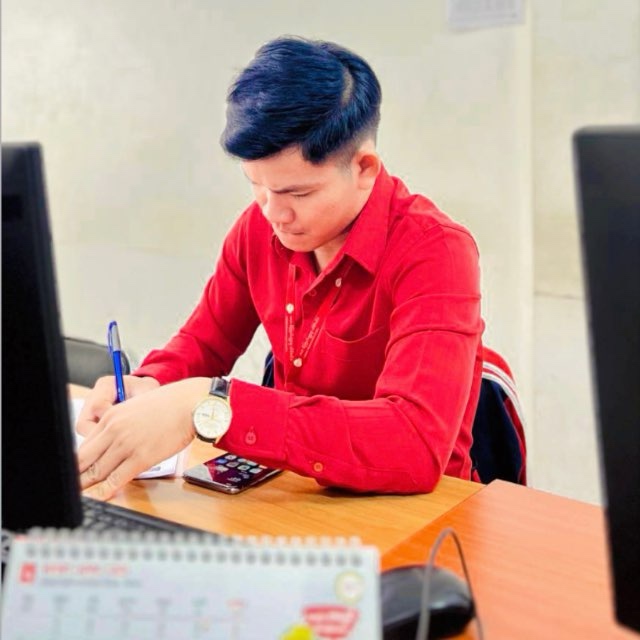 Yi HR