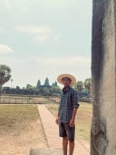 ពេជឆាង ទិញលក់រថយន្ត
