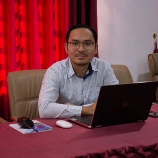 Sam Som