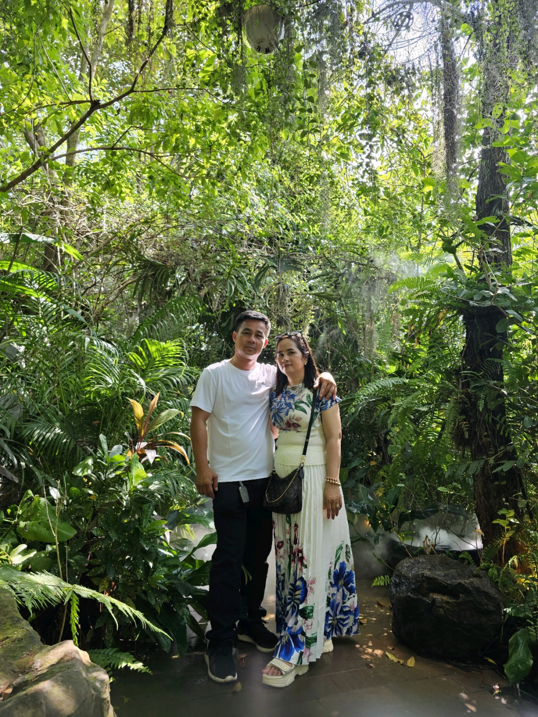 khom sok