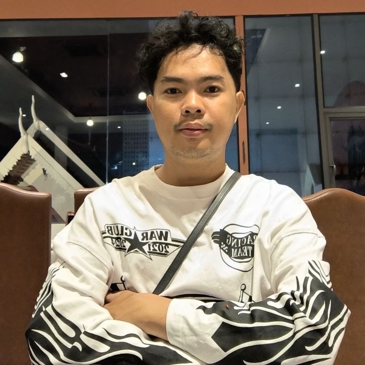 Chhi Sell phone