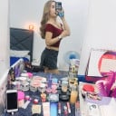 យ៉ានីត