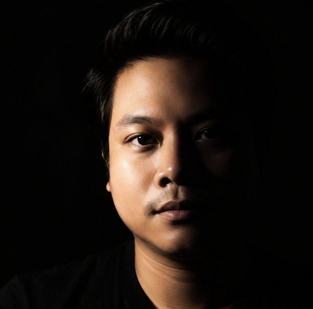 ពេជ្រ JB