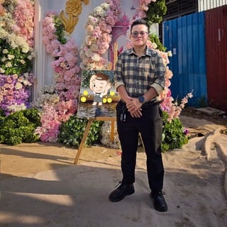Mr. Bee