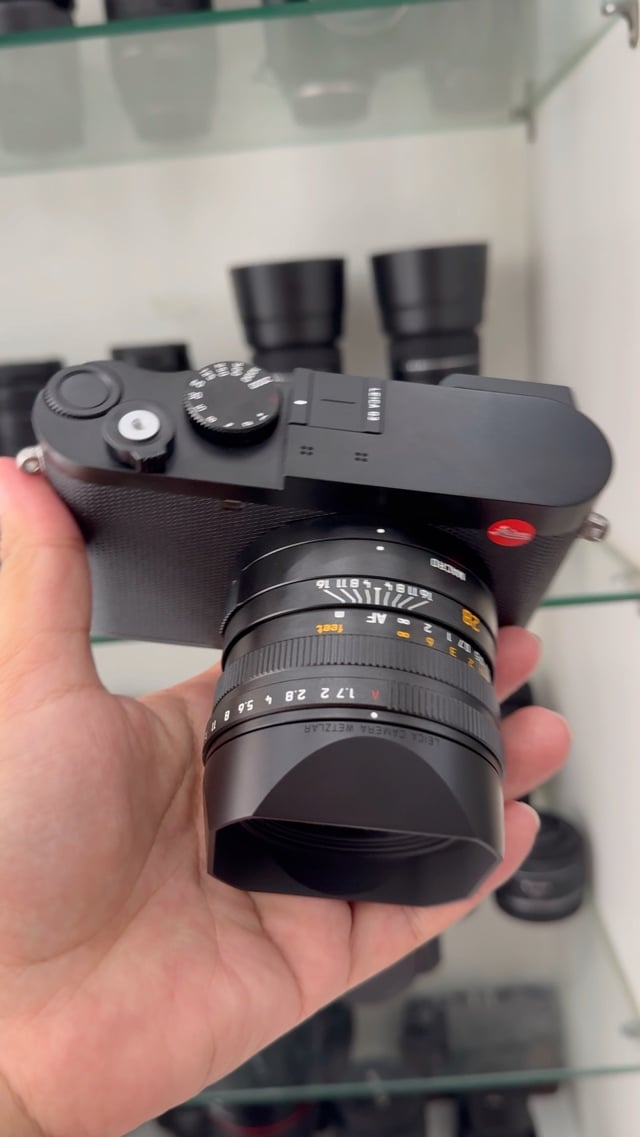 Leica Q3 98%