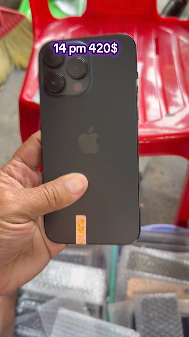 iPhone 14 Pro Max 128G GX លេខ១ដូចសុីន99% 120Hតំលៃ400$