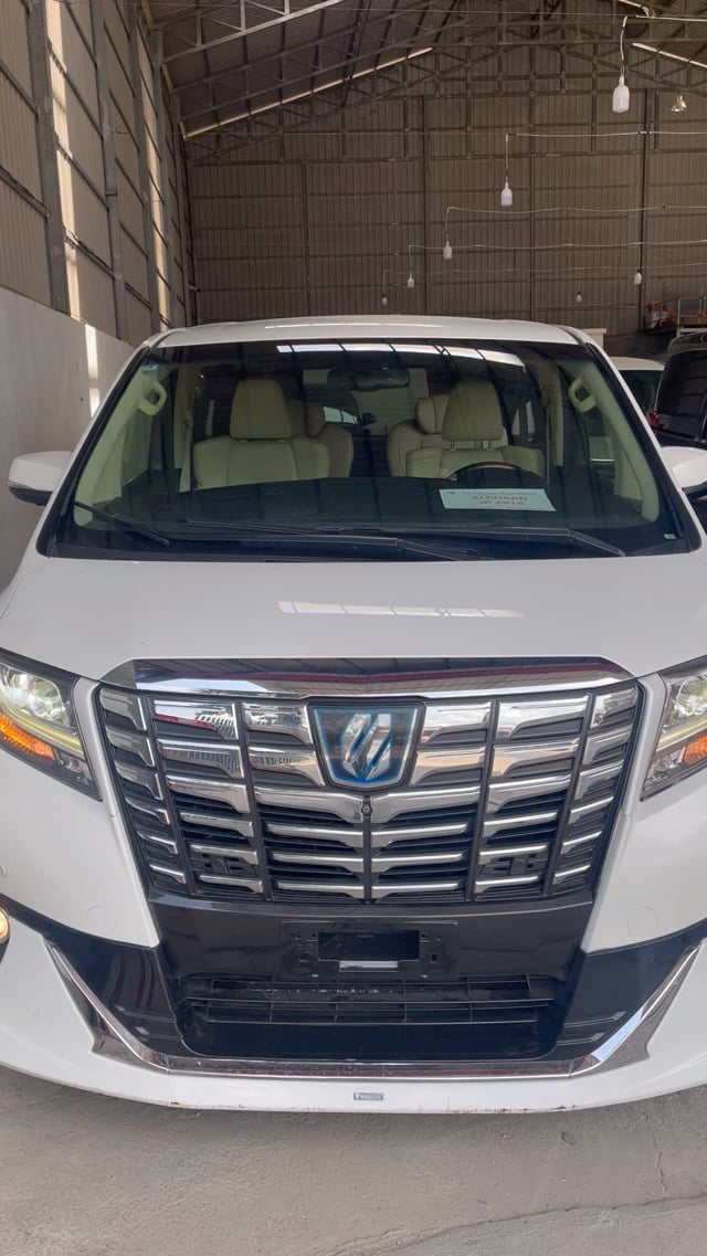 Alphard 2016 Full Option កៅអី ឡោញ