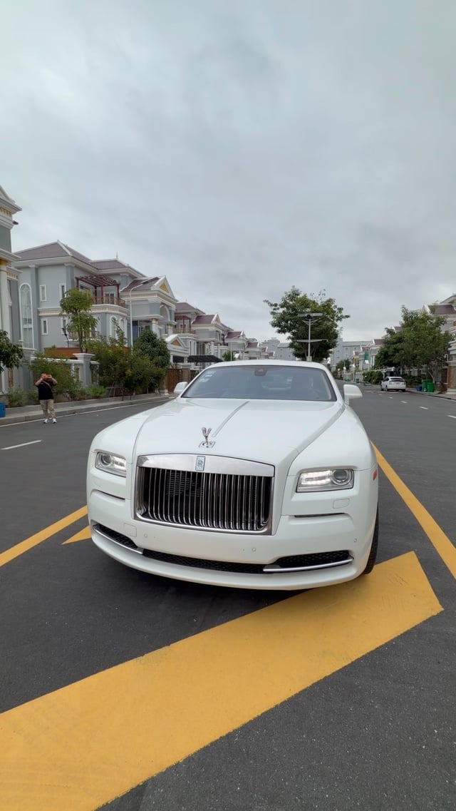 Rolls Royce Wraith 2015