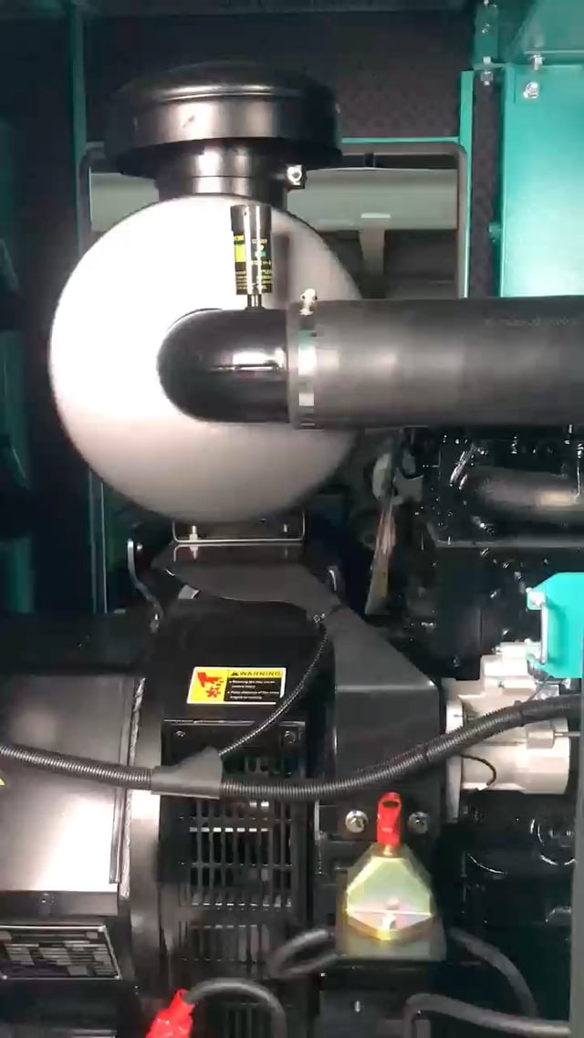 ម៉ាសុីនភ្លើងថ្មីស្រឡាង250KVA