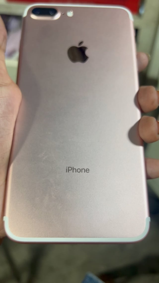 iPhone 7Plus 128g .59$
