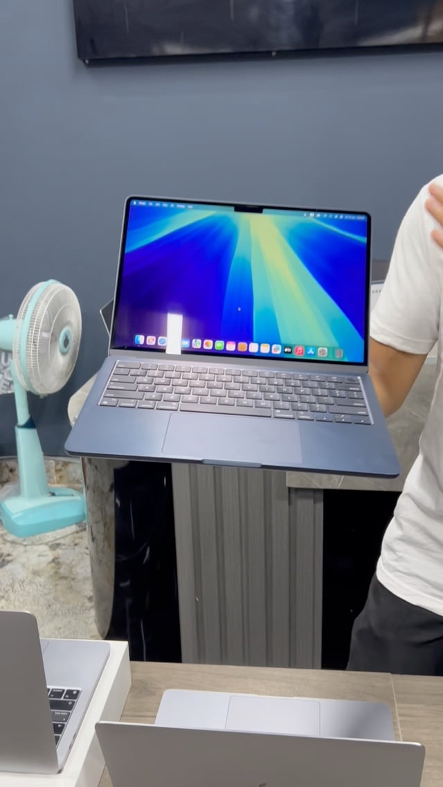 MacBook Air 2022 (13inch)